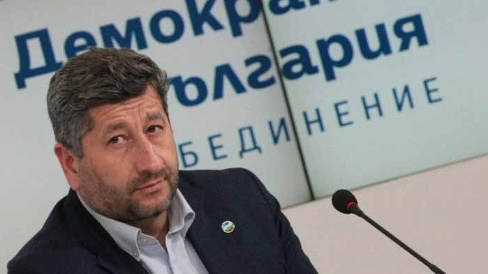 „Правен свят“: Да критикуваш Брюксел и Берлин в „Политико“