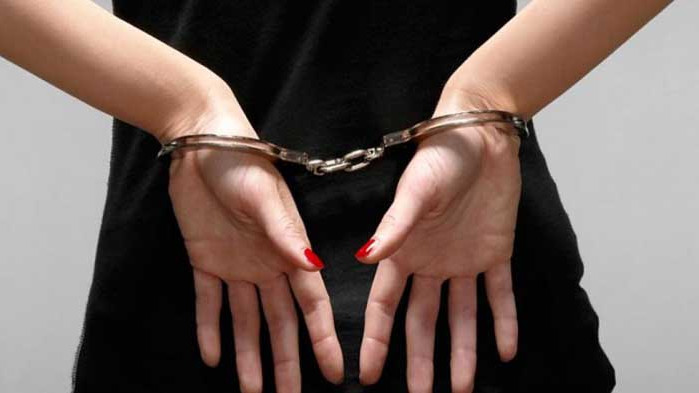 Съдят племеница, теглила пари от сметка на фирма на чичо си