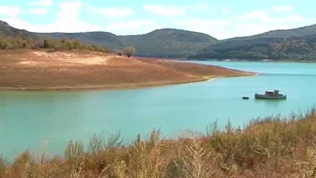 Турстически обект директно изхвърля отпадните си води в язовир "Цонево" (ВИДЕО)