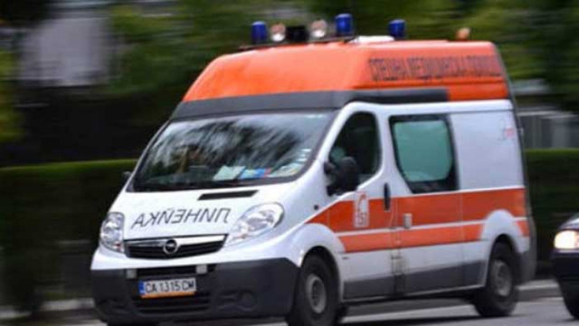 Мотоциклетист с множество фрактури, заради бясно каране по бул. "Левски" във Варна