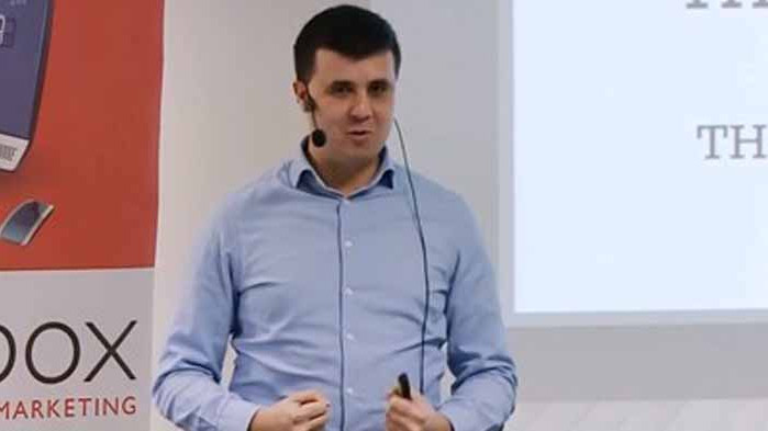 IT спецът, трошил тойотата с децата, ще се отърве с глоба